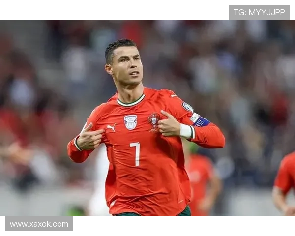 C罗是我踢球的榜样和动力